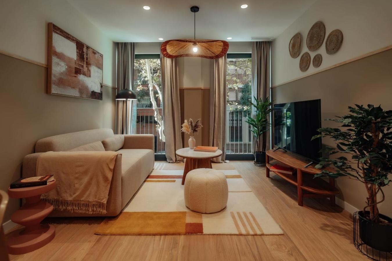 Casa Carlit - 1 Bedroom Near Plaza Tetuan Barcelona